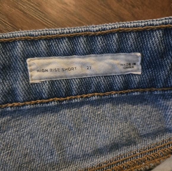 Pacsun Floral Embroidered Distressed High Rise Short Size 27 - Picture 7 of 8